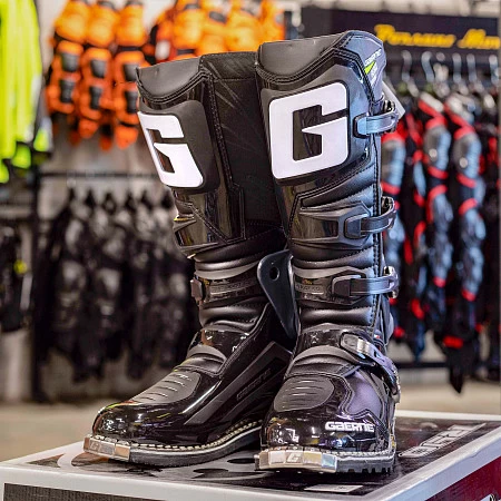Мотоботы GAERNE FASTBACK ENDURO